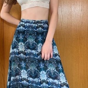 High-waisted Beachy Skirt
